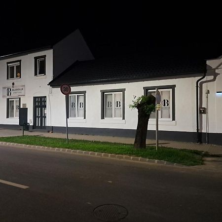 Vásárosnamény Belvarosi Lux Apartman מראה חיצוני תמונה